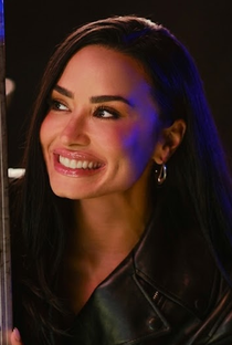 Demi Lovato - Poster 1