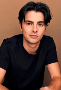 Dylan Douglas (I)