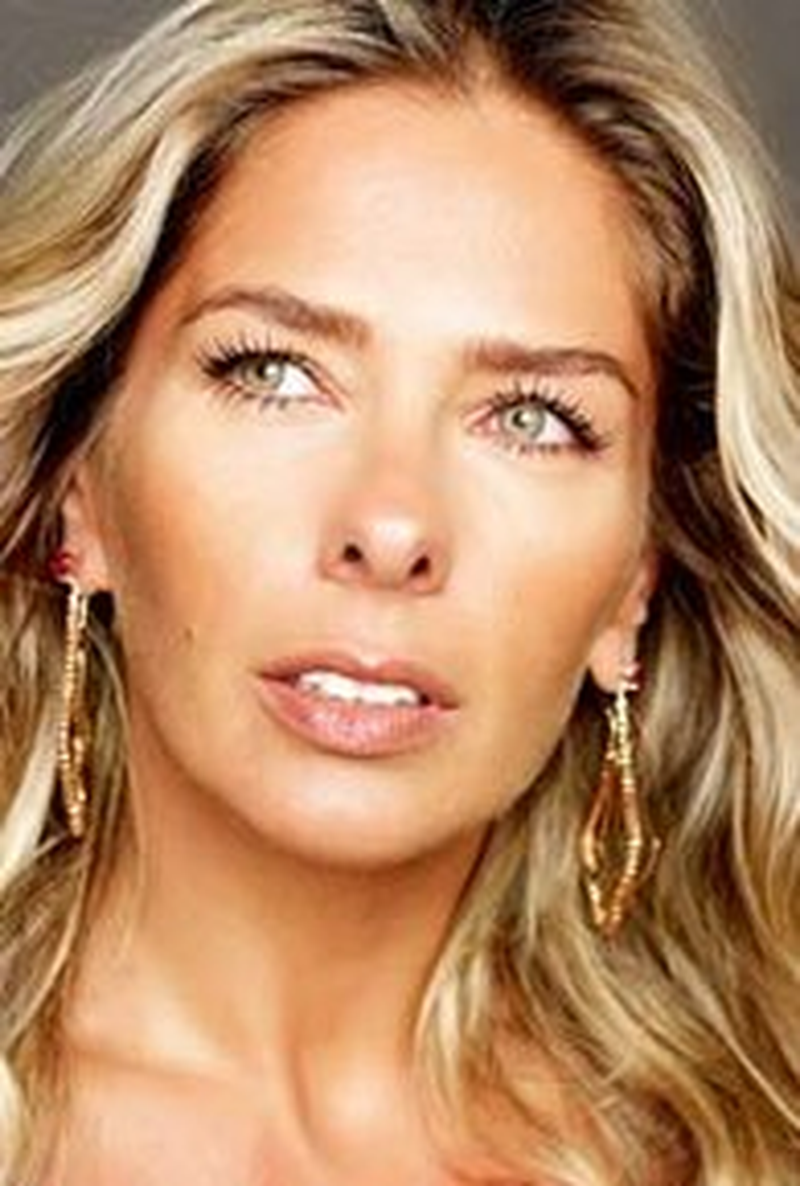 Adriane Galisteu - Foto 1