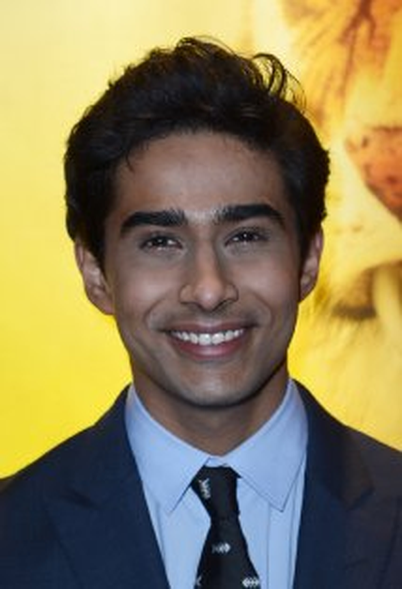 Suraj Sharma - Foto 2
