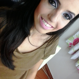 Foto de perfil de Priscila Rodrigues