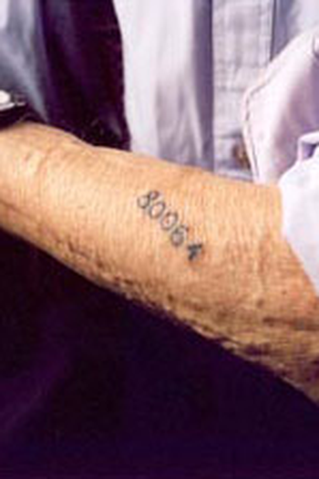 Poster de Curta 80064 (2004)