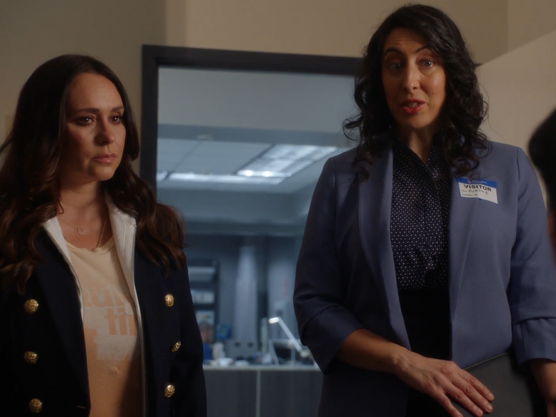 Foto 10 de 9-1-1 (6ª Temporada)