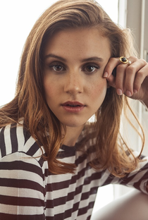 Ahsen Eroglu - Poster / Capa / Cartaz - Oficial 1