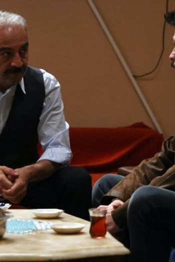 Poster de Episódio 10. Bölüm (2024)