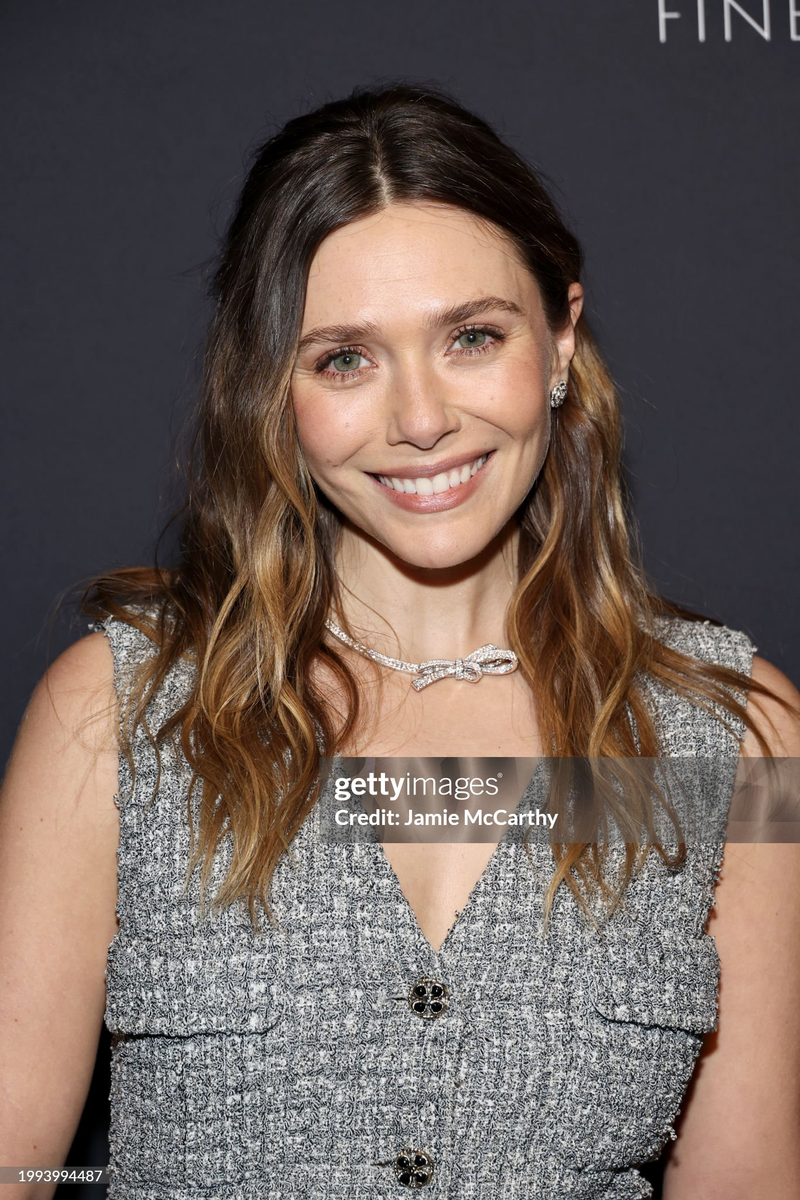 Elizabeth Olsen - Foto 3
