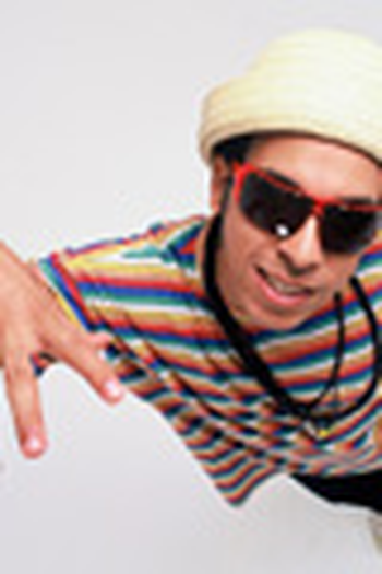 Poster de Curta O Mundo é uma Cabeça (2004)