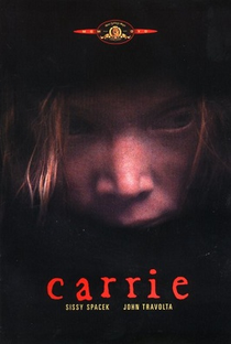 Carrie, a Estranha - Poster / Capa / Cartaz - Oficial 8
