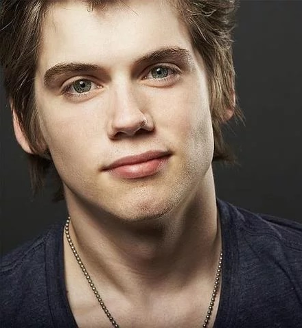 tony oller 2023 novia