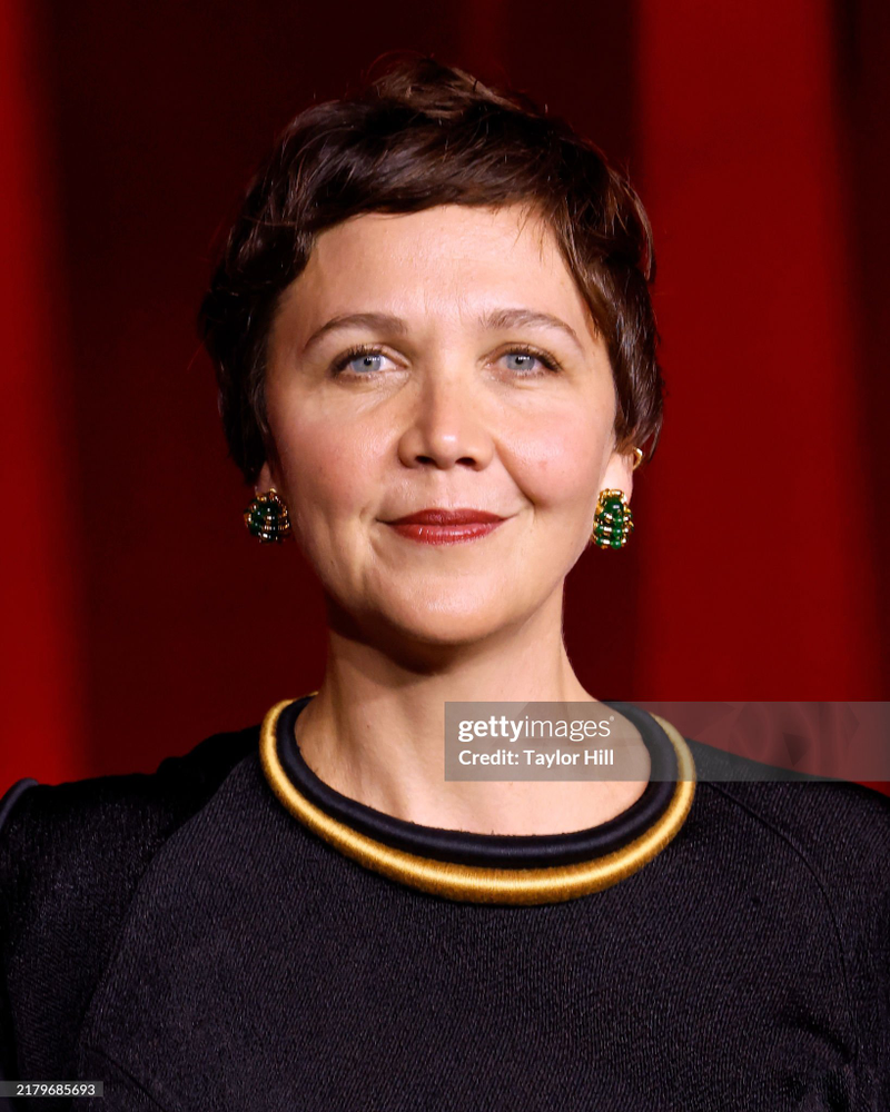 Maggie Gyllenhaal - Foto 1