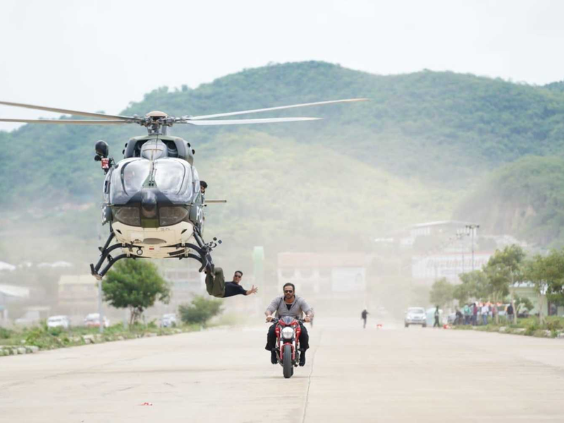 Foto 1 de Sooryavanshi