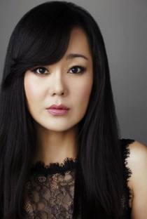 Yunjin Kim - Poster 2