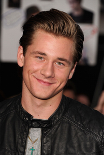 Luke Benward - Poster 2