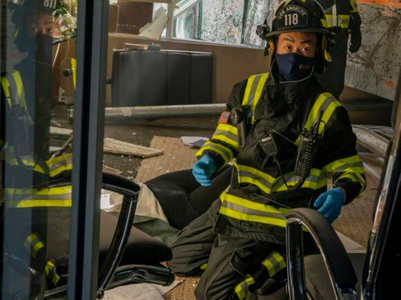 Foto 127 de 9-1-1 (4ª Temporada)