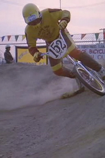 Poster de Episódio CHP-BMX (1979)
