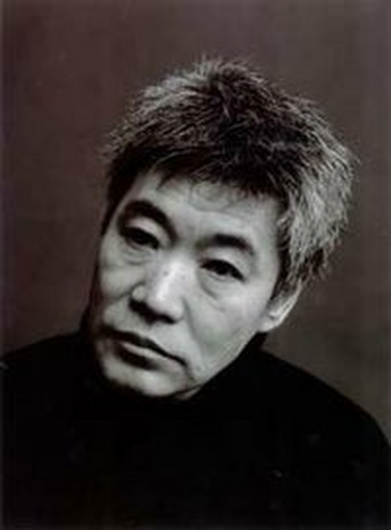Akira Emoto - Foto 1