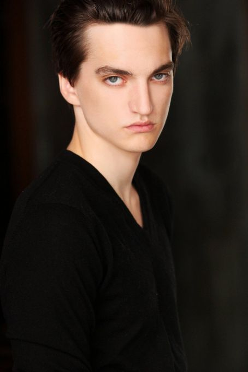 Richard Harmon - Foto 1