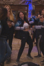 "¡Esto es una fiesta de locos!" ("¡Esto es una fiesta de locos!")
