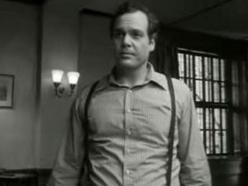 Foto 2 de Five Minutes, Mr. Welles