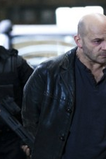 Poster de Episódio Les damnés (2011)
