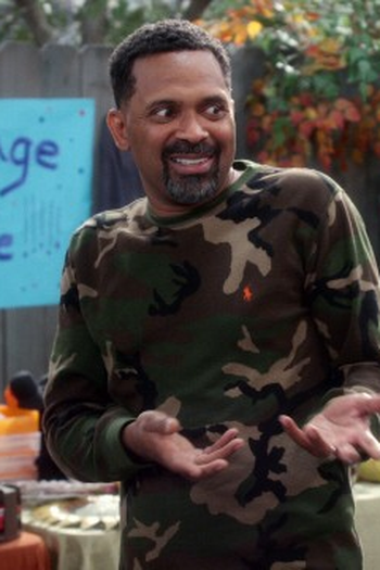 Poster de Episódio Yard Sale (2021)