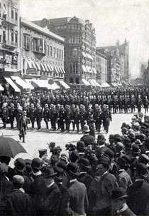 Desfile militar de Nova Iorque de 1899 (New York Police Parade, June 1st, 1899)