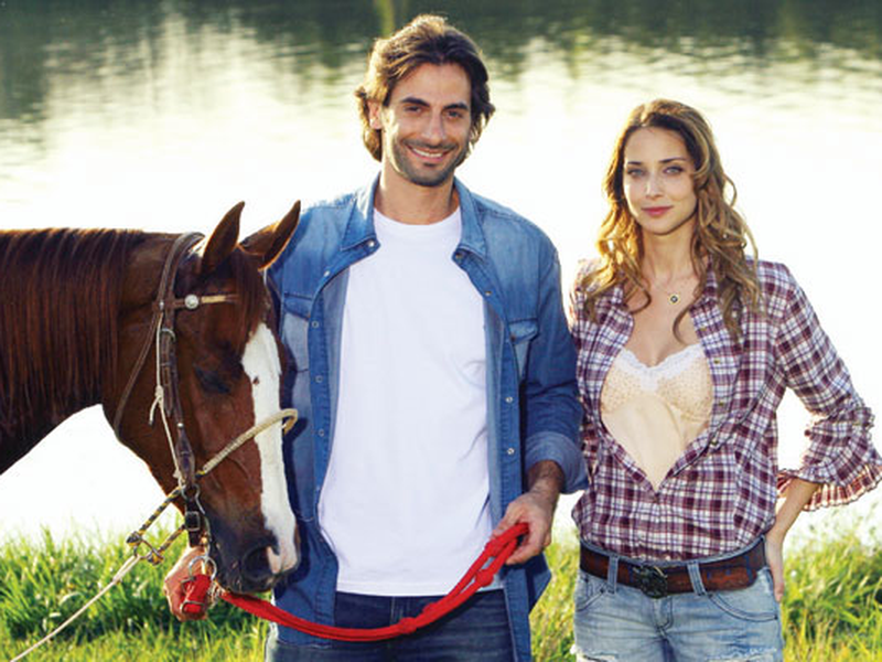 Foto 1 de Corações Feridos