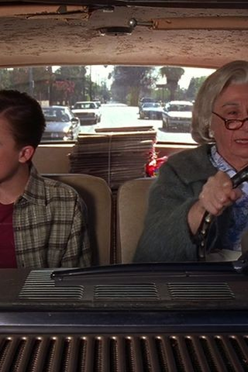 Poster de Episódio Old Mrs. Old (2001)