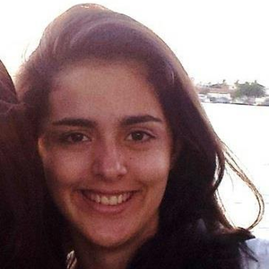 Foto de perfil de Mirela Pinheiro