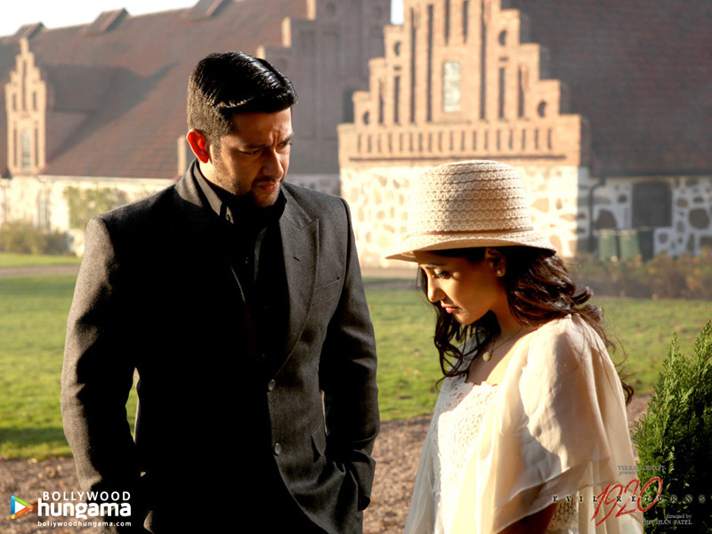 Foto 9 de 1920: Evil Returns