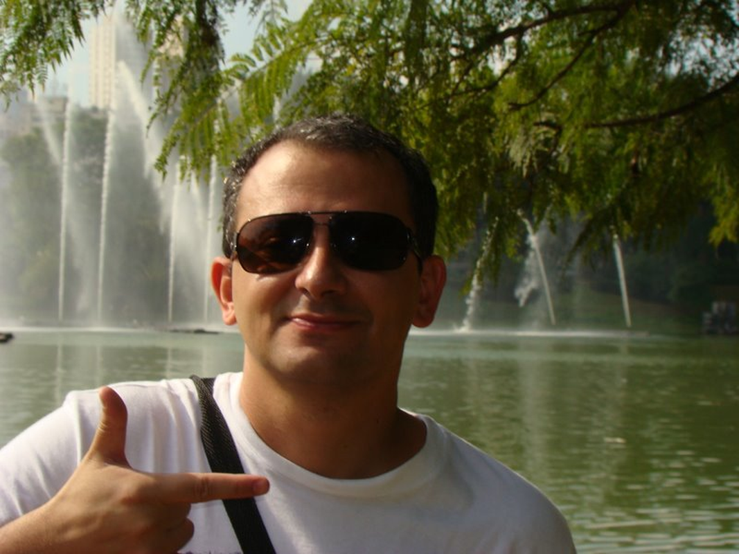 ROBERTO AKL - Foto 1