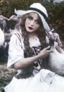 Lena e os Gansos (Lena and the Geese)