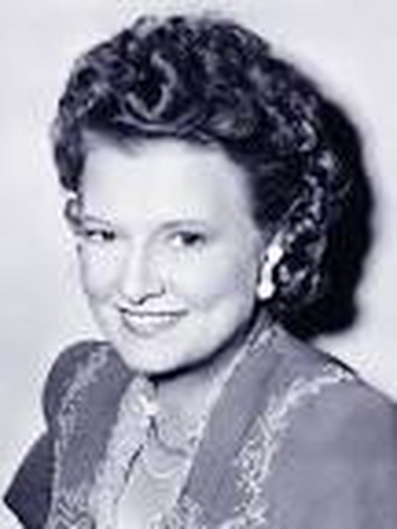 Phyllis Povah - Foto 1