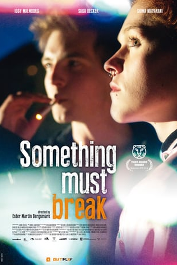  de Filme Algo a Romper (2014)