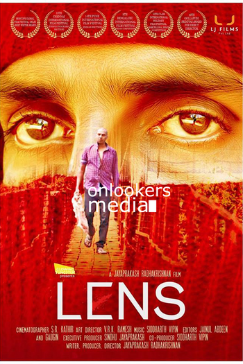  de Filme Lens (2015)