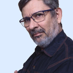 Foto de perfil de Hélio Lahal