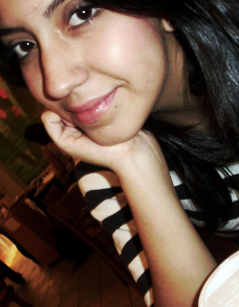 Andressa - Foto 1