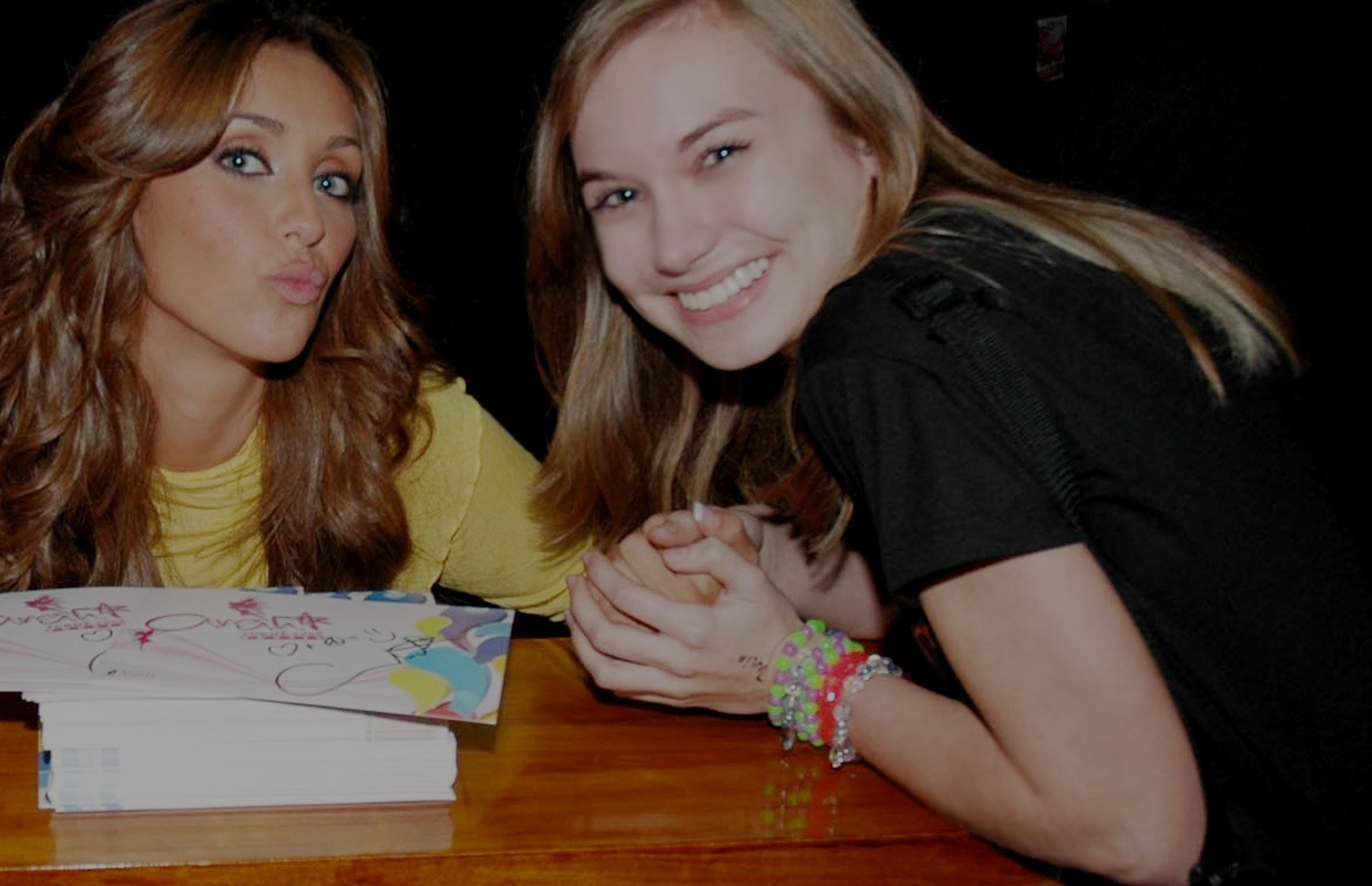 Julia Zart - Foto 1