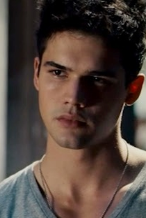 Steven Strait