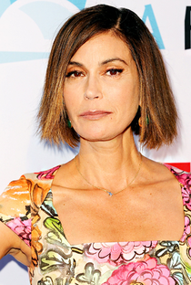 Teri Hatcher - Poster 5