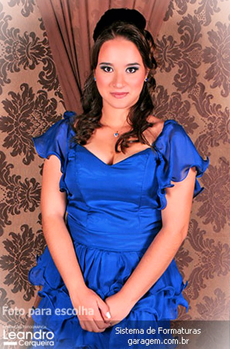 Juliana Pimentel - Foto 1