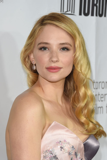 Haley Bennett - Poster / Capa / Cartaz - Oficial 1