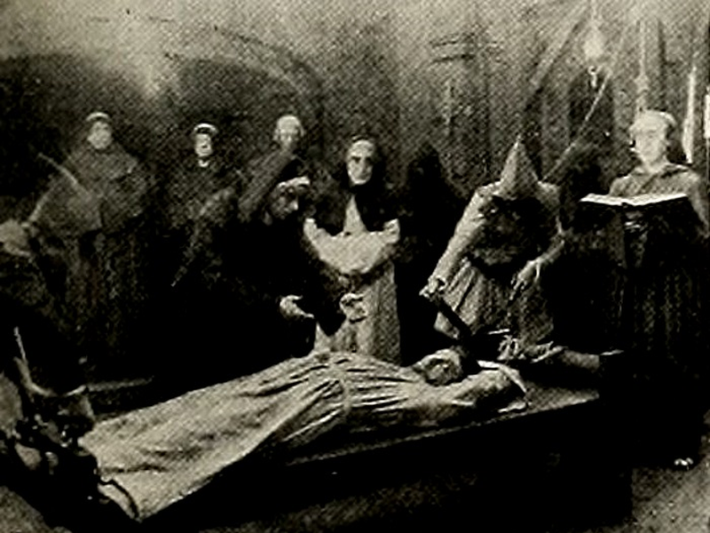 Foto 2 de O Poço e o Pêndulo