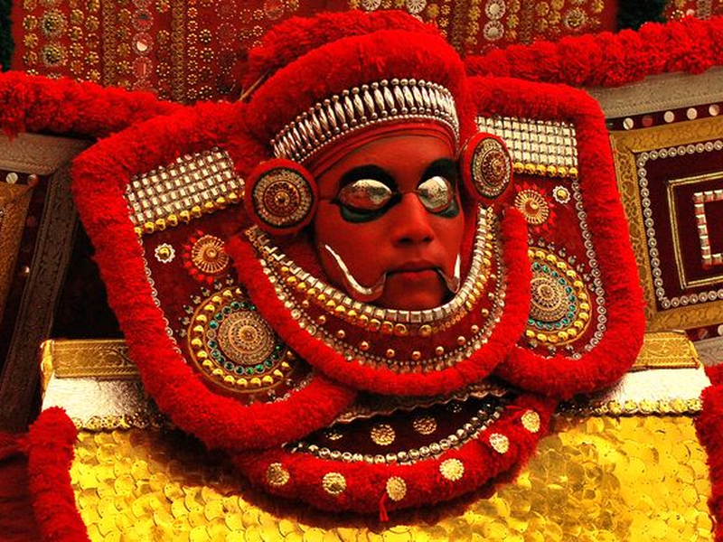 Foto 6 de Uttama Villain