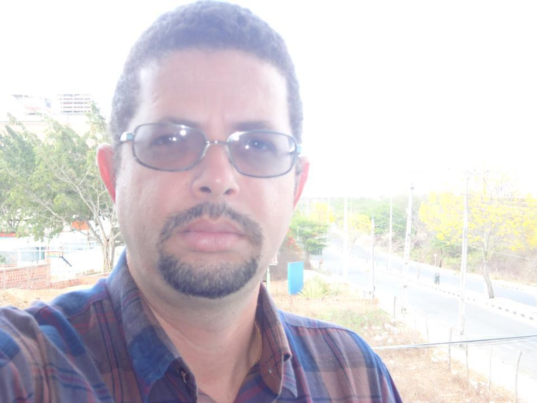 Alexandre Rodriques aroeira. - Foto 1