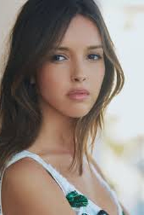 Lyna Khoudri - Poster 1