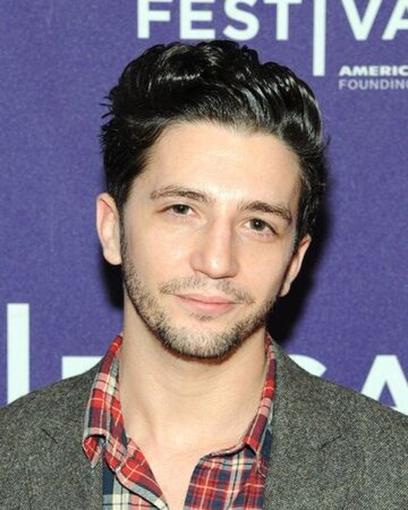 John Magaro - Foto 6