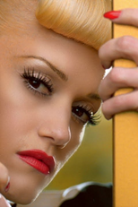 Gwen Stefani Feat. Akon: The Sweet Escape (Gwen Stefani Feat. Akon: The Sweet Escape)