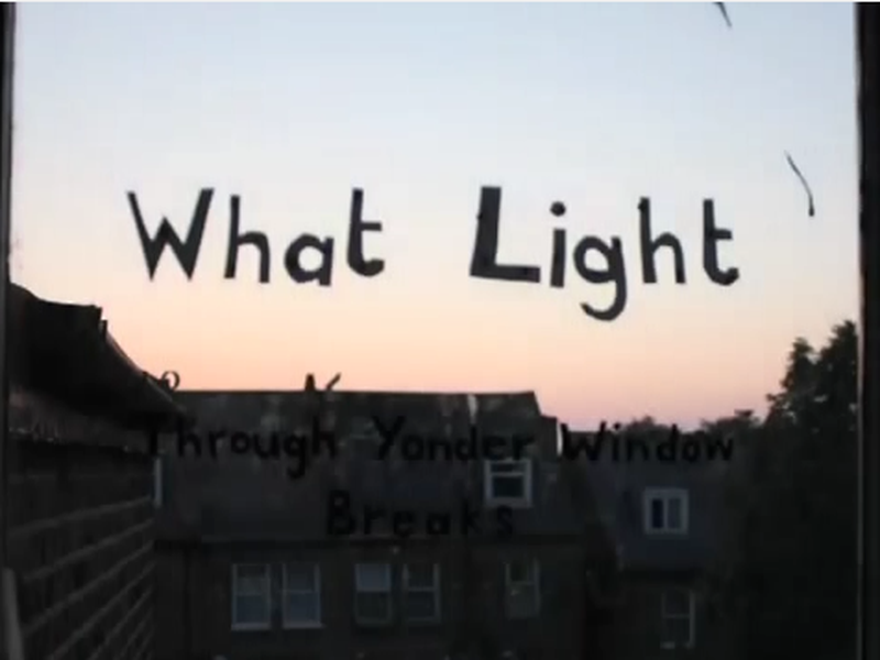 Foto 1 de What Light