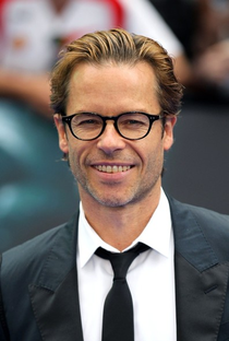 Guy Pearce - Poster 3